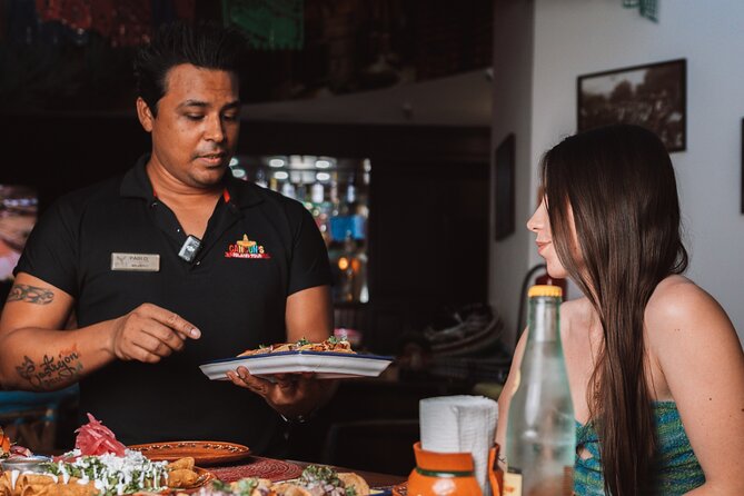 Cancun Guided Unlimited Taco Lunch & Shopping Experience - The jewelry center: tequila, craftsmanship, and a sales stop