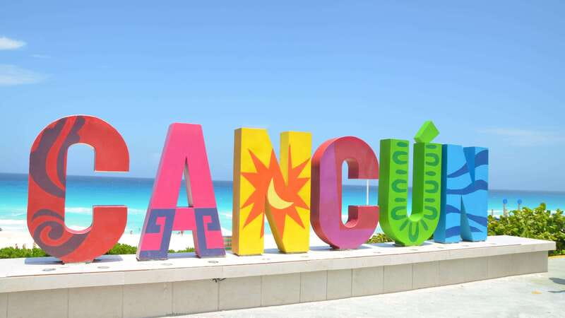 Cancun: Hop-On-Hop-Off Sightseeing Bus Tour - Two Cancun routes, two very different days