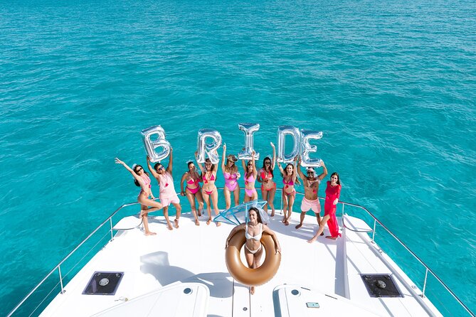 Cancun: Private Catamaran Bachelorette Party – 51' Leopard - Why this catamaran works for a bachelorette party