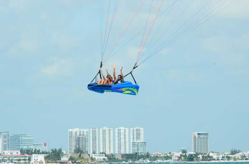 Cancún: Skyrider Parasailing Experience - Who can take part, and who should skip it