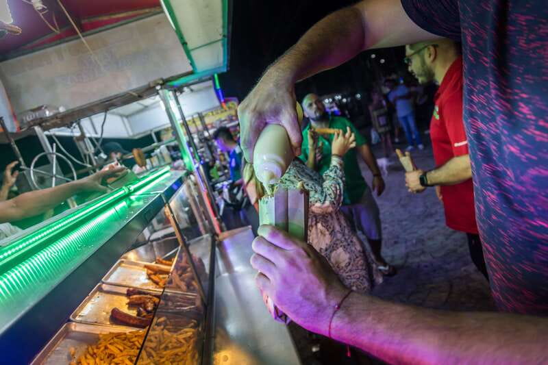 Cancún: Taco & Local Beer Tasting Tour with transportation - Five tacos, four drinks, and a churro