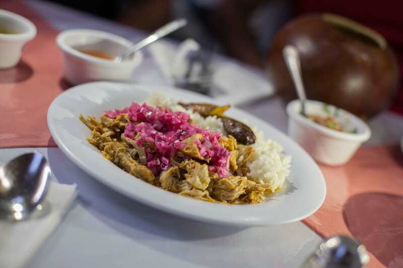 Cancún: Taco & Local Beer Tasting Tour with transportation - Stop one on Avenida Carlos Nader