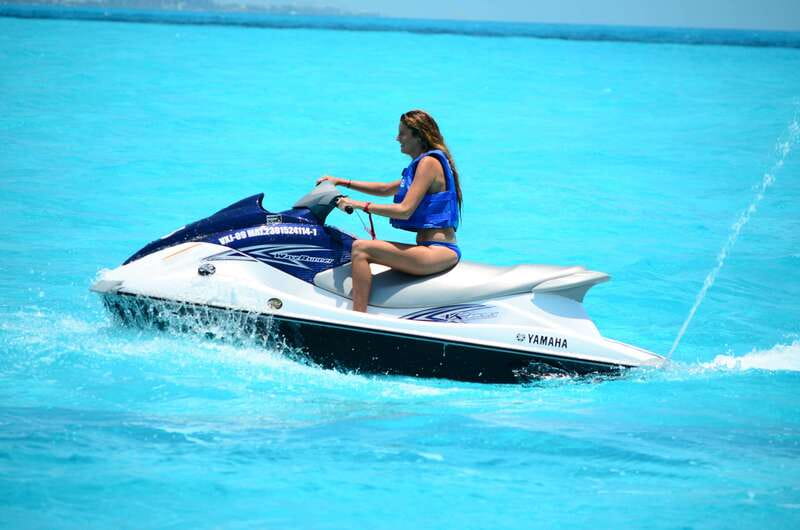 Cancun: Waverunner in Nichupte Lagoon - Your first 30 minutes at the dock