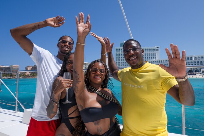 Catamaran Booze Party With Open Bar in Cancun - What kind of Cancun outing is this?