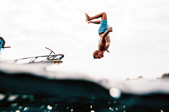 Catamaran Booze Party With Open Bar in Cancun - What the group size means in practice