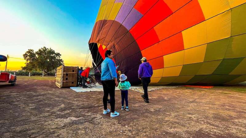 CDMX: Teotihuacan Balloon Flight with Optional Pyramids Tour - Seeing Teotihuacan from the basket