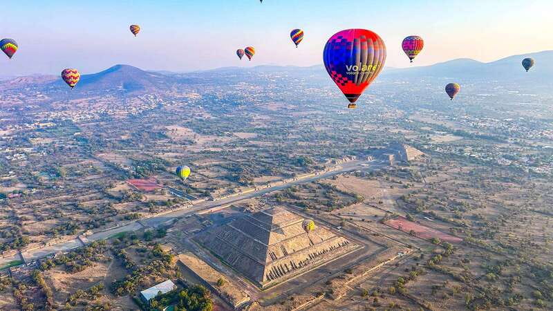 CDMX: Teotihuacan Balloon Flight with Optional Pyramids Tour - Walking the pyramids with a guide