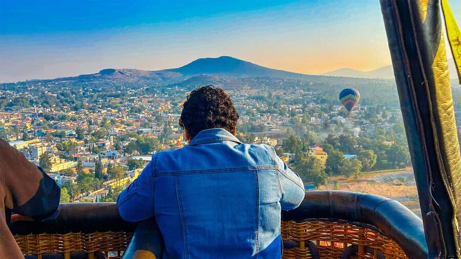 CDMX: Teotihuacan Hot Air Balloon with Breakfast - How the $160 price measures up