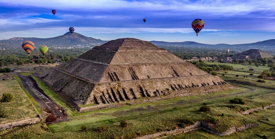 CDMX: Teotihuacan Hot Air Balloon with Breakfast - What to pack and how to dress