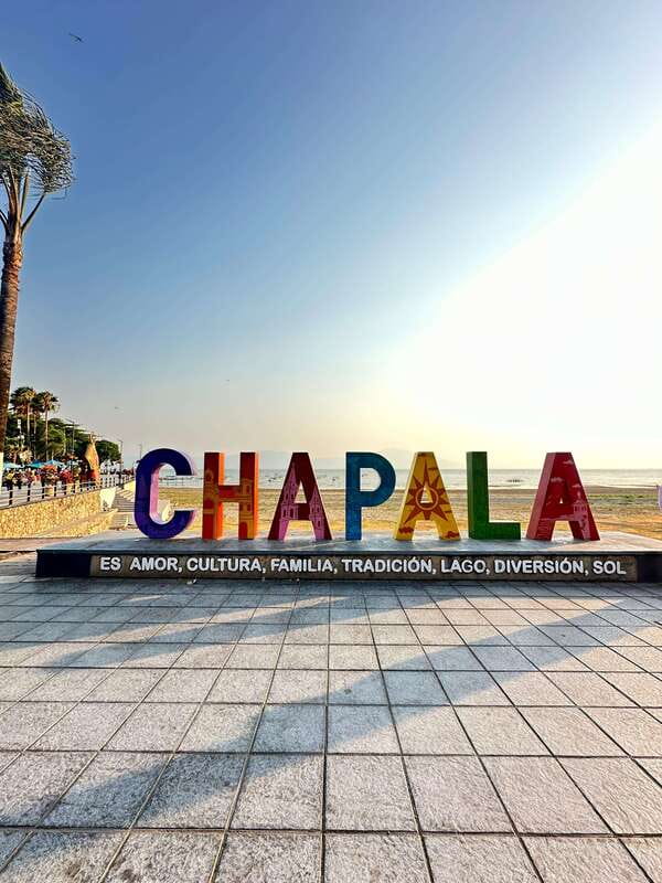 Chapala and Ajijic Tour from Guadalajara with 3 Potrillos - Lunch and the short boat ride