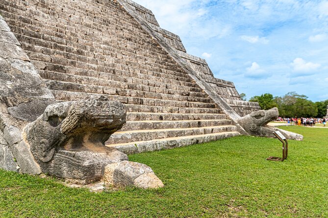 Chichén Itzá Ancestral Tour from Cancún with Cenote - Chichén Itzá: the reason to accept the long bus ride