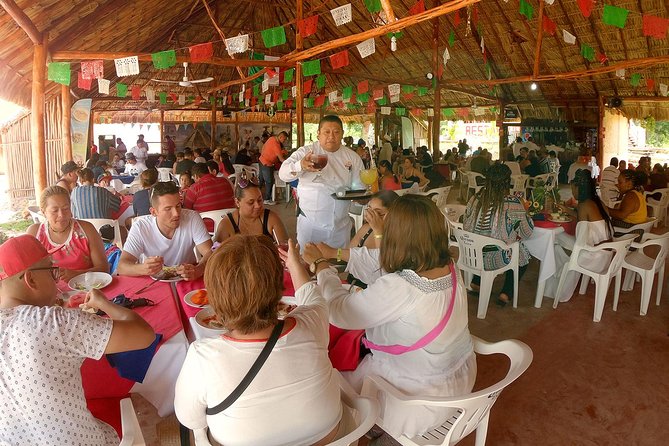 Chichen Itza & Cenote All-Inclusive Tour – Taxes & Entry Included - Food, drinks, and the all-inclusive tradeoff