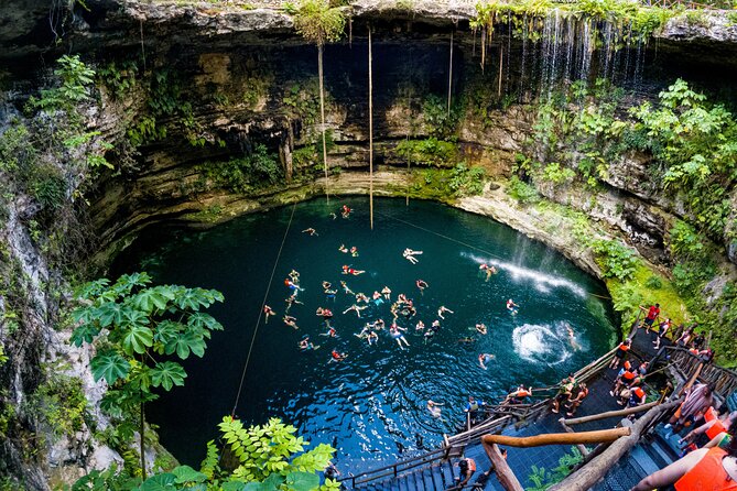 Chichén Itzá, Cenote and Valladolid with Lunch and transportation. - Where the schedule loses time