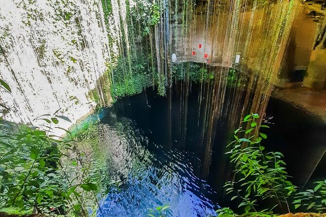 Chichén Itzá, Cenote Suytún & Cenote Ik-kil Expedition - Cenote Suytún and the famous platform