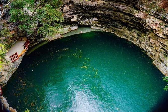 Chichen Itza Deluxe Valladolid and 2 Cenotes - Valladolid offers a quick colonial pause