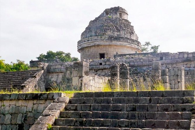 Chichen Itza Elite Private Tour from Merida - Cenote Ik Kil brings a cool change of pace