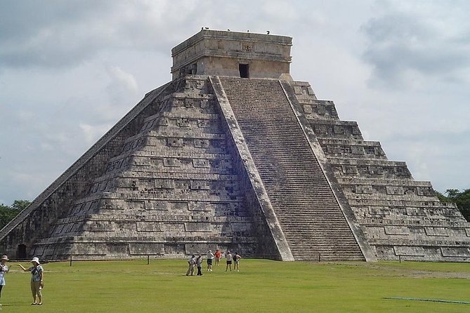 Chichen Itza Free Tours with Cenote Experience in Mexico - What this Cancun day trip is trying to do