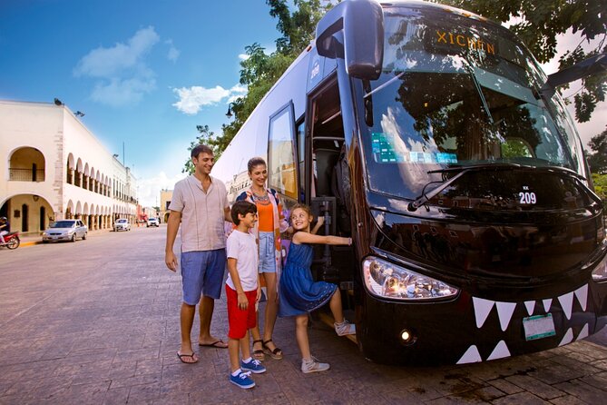 Chichen Itza Guided Historical Tour with Lunch Included - Leaving Cancun around 7:00 a.m.