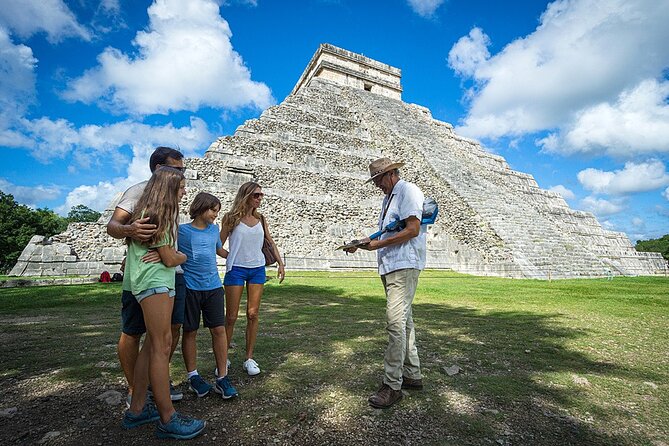 Chichen Itza Private Tour plus Cenote and Valladolid Visit - The Yucatecan buffet and what to expect