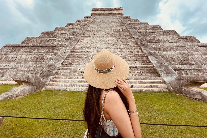 Chichen Itza Private Tour VIP - Three hours among the Maya monuments