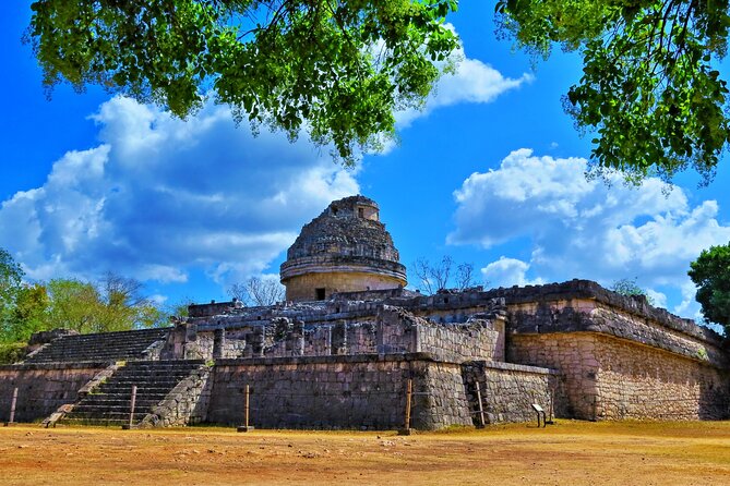 Chichen Itza: Self-Guided Tour with Audio Narration & Map - Beginning near the handicraft market