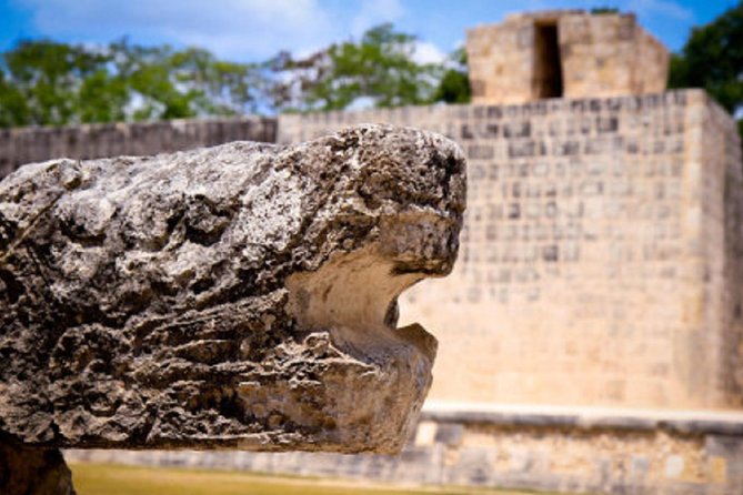 Chichén Itzá Tour with Cenote Xunáan, Valladolid & Lunch - Chichén Itzá is the day’s essential stop