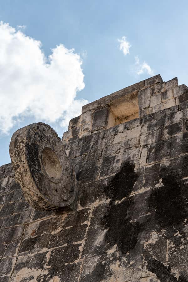 Chichén Itzá: Tour with Expert Tour Guide - Meeting your guide by the Chichén Itzá letters