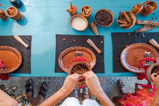 Chocolate Seaside Workshop & Wine Tasting - Pairing chocolate with red and white wine
