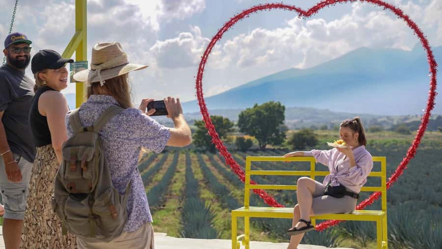 Classic Tequila Route Tour from Guadalajara and cantaritos el GÜERO!!! - Understanding tequila beyond the tasting glass
