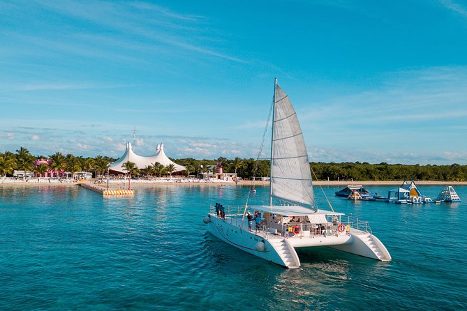 Cozumel Catamaran Snorkeling Tour & lunch® - El Cielito is the easygoing water stop