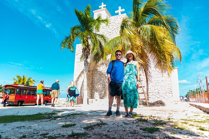 Cozumel City Tour By Trolley - Main square shopping and the tasting stops