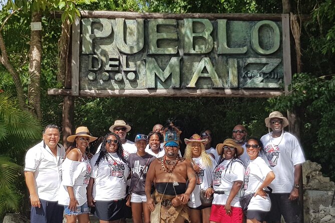 Cozumel Private Island Tour - Lunch, shopping, and the city
