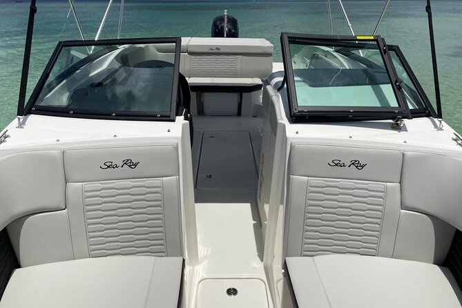 Deluxe Private Boats - 24 ft Sea Ray - Snorkeling over Cozumel’s coral reefs