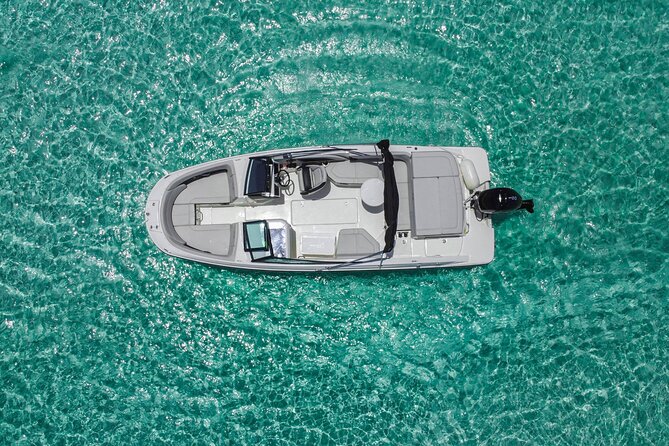 Deluxe Private Boats - 24 ft Sea Ray - What to bring for a better day