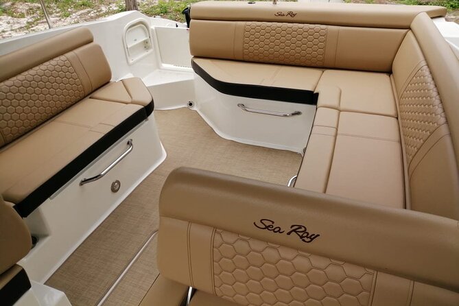 Deluxe Private Boats - 27 ft Sea Ray - Pickup, marina details, and timing