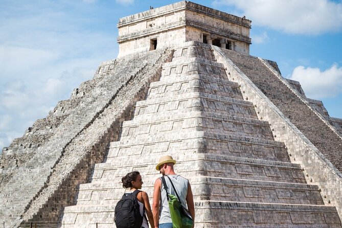 Early morning Chichen Itza Tour: Cenote and Tequila Tasting - Chichen Itza: impressive, hot, and sometimes rushed