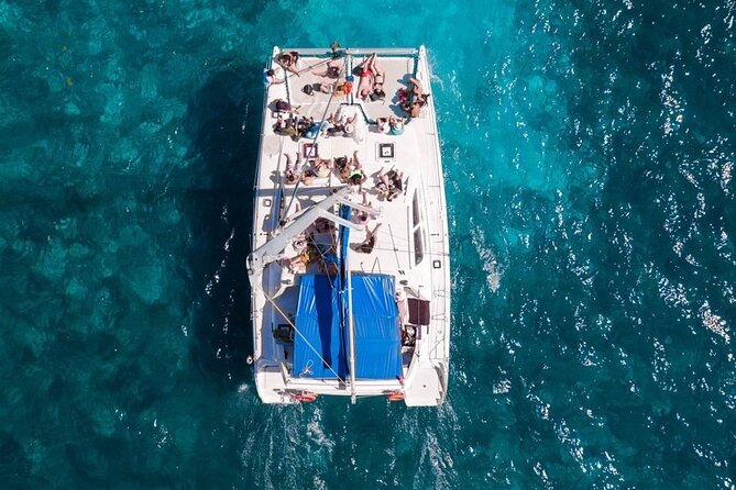 Exciting Catamaran Tour to Isla Mujeres, from Cancún! - Lunch at the beach club