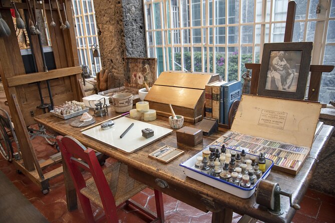 EXCLUSIVE TOUR Frida Kahlo Museum - SMALL GROUPS - Anahuacalli Museum: a different side of the Rivera story