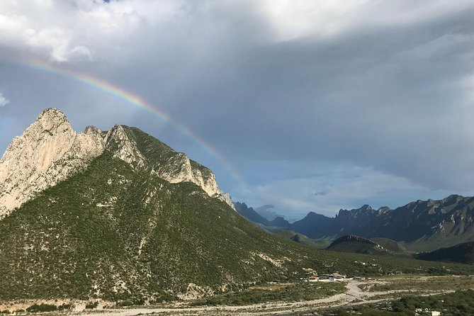 Explore La Huasteca Canyon (Group/Private) - What the guide adds to the drive