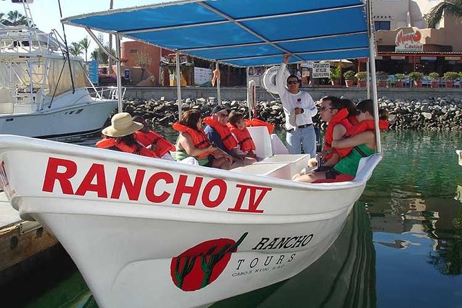 Famous Arch tour with Glass Bottom Boat. - Price, extra charges, and what you receive