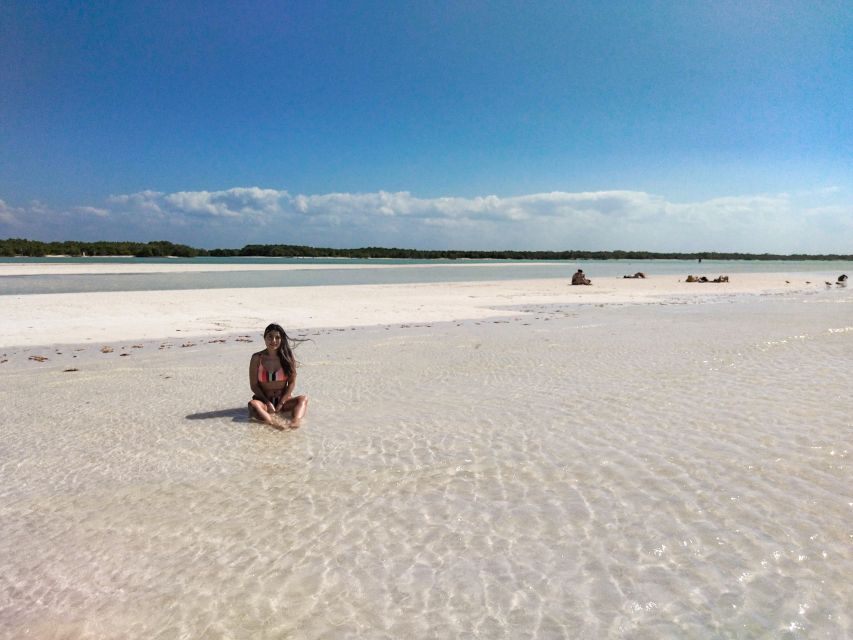 From Cancun or Puerto Morelos: Holbox Boat Tour with Lunch - What to pack for a smoother day