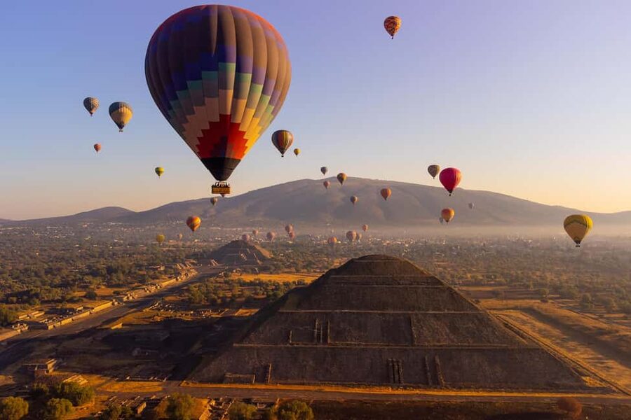 From CDMX: Teotihuacan Hot Air Balloon Ride & Optional Tours - Reaching Teotihuacan before dawn