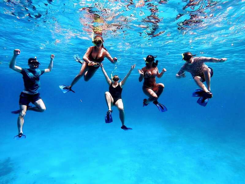 From Cozumel: 3 Reefs Boat Tour with Drinks and Snorkeling - Playa el Cielo: starfish, rays, and waist-high water
