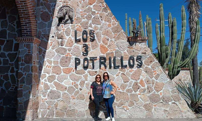From Guadalajara to Chapala Lake: Funny and cultural tour - Guides, language, and the van