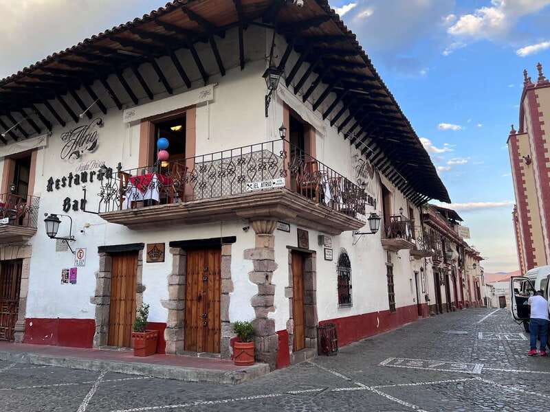From Mexico City: 10-Hour Cuernavaca and Taxco Tour - Sunset near the main plaza