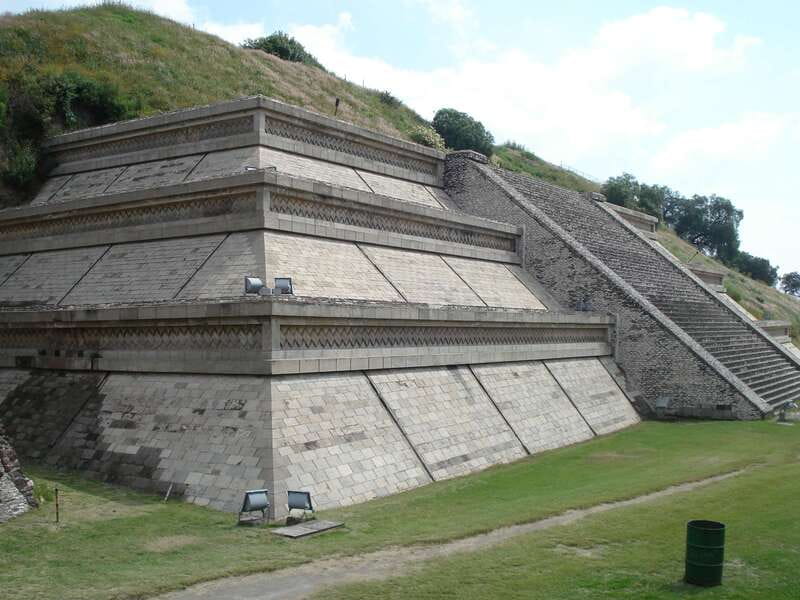 From Mexico City: Cholula Pyramid & Puebla Small Group Tour - Reaching the Great Pyramid of Cholula
