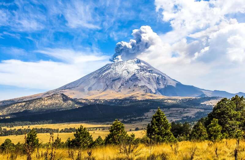 From Mexico City: Hike Iztaccihuatl Volcano with an Alpinist - What this Iztaccíhuatl trip really is