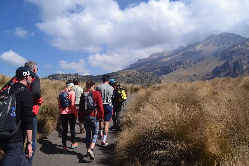 From Mexico City: Hike Iztaccihuatl Volcano with an Alpinist - The return route and the food stop