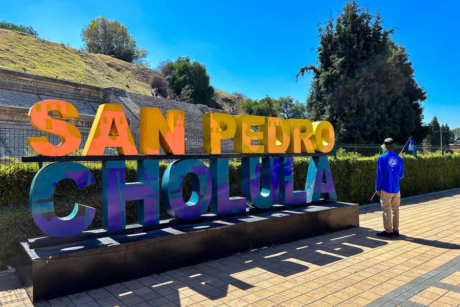 From Mexico City: Puebla, Cholula and Tonantzintla Day Trip - Transport, group size, and the traffic problem