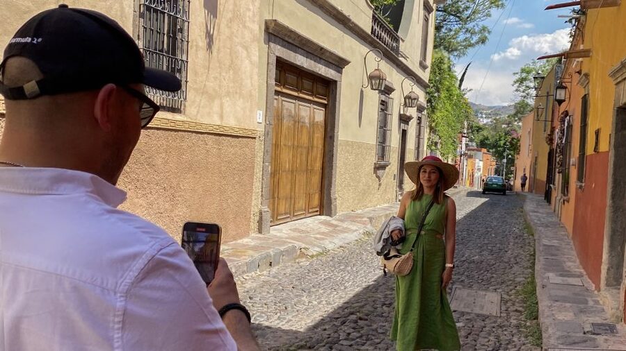 From Mexico City: San Miguel de Allende Day Trip - Free time for markets, views, and lunch